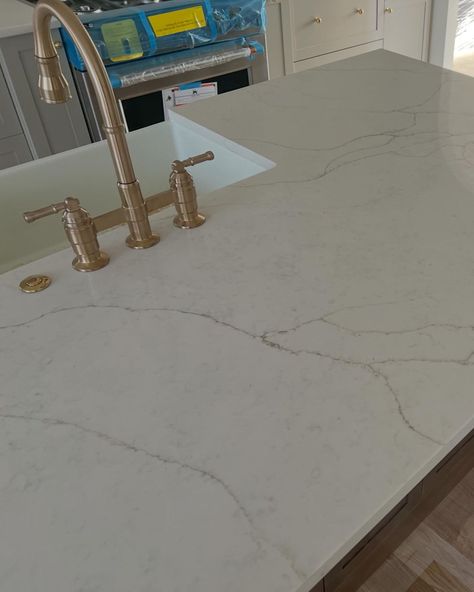 Monika McCommon (@mmcointeriors) • Instagram photos and videos White Oak Floors, Marble Countertops, Oak Floors, White Oak, Dark Wood, Backsplash, Kitchen Inspirations, Dream Life, Countertops