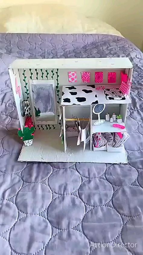 Crafts To Do When Your Bored, Duck House, Paper Duck, Paper Dolls Clothing, Paper Dolls Diy, Doll Furniture Diy, Paper Doll House, Easy Paper Crafts Diy, Paper Doll Template