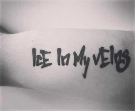 ice in my veins - d'angelo russel Ice In My Veins Tattoo, Veins Tattoo, Ice In My Veins, Ice Tattoo, Tattoo Advice, Cool Forearm Tattoos, Old School Tattoo Designs, Keep Watching, School Tattoo