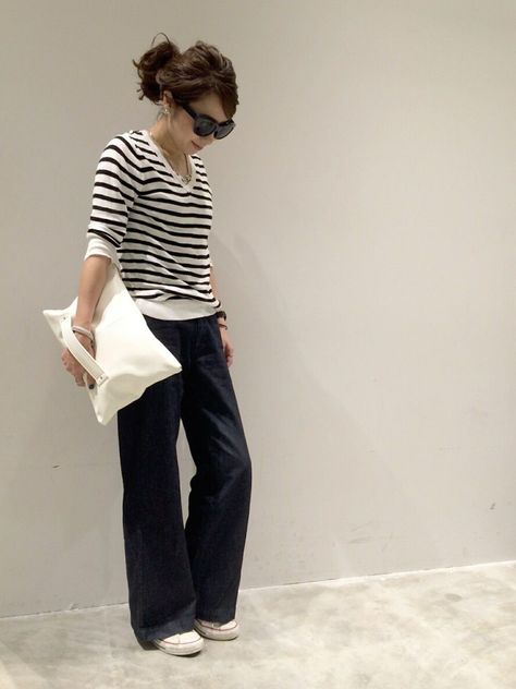 Minimal Stil, Minimalist Moda, Comfy Clothes, Minimal Chic, Casual Work Outfits, 가을 패션, Wide Pants, Japanese Fashion, Minimal Fashion