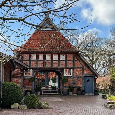 Dutch Country House, German Houses, German Architecture, Farmhouse Architecture, Countryside House, Traditional Architecture, Interior Inspo, Amazing Architecture, Future House