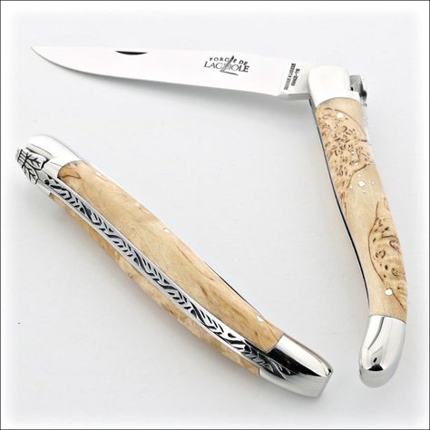 This 12 cm forged bee Laguiole folding knife is handmade in the village of Laguiole and has a forged bee and T12 steel blade. The traditional shepherd's cross is also featured on most models (check photos). Each has been crafted with pride by a single master cutler, ensuring that each masterpiece is unique to its craftsman's work ethic! The Forge de Laguiole workshop operates in the tiny village of Laguiole, France - Pop. 1300 - where the famous knife first appeared in the early 1800s. Today, Fo Laguiole Pocket Knife, Laguiole Cutlery, Laguiole Knife, Pipe Tools, Tiny Village, Knife Gifts, Simple Leather, Leather Sleeve, Leather Sheath