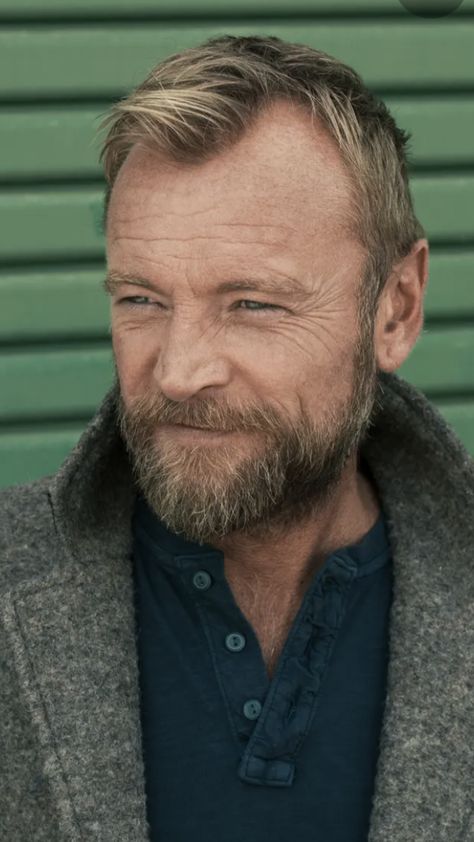 Beric Dondarrion, Richard Dormer, Fan Casting, Northern Irish, Irish Actors, Beautiful Man, Bearded Men, Beautiful People, How To Look Better