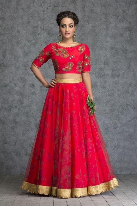 hot autumn and winter paint gold coating motorcycle locomotive Biker jeans men Slim stretch Denim Jeans Skinny Jeans Men Partywear Dresses Indian, Skirt And Crop Top Indian, Crop Top Indian, Boat Neck Crop Top, Crop Top Lehenga, Indian Skirt, Tulle Long Skirt, Embroidered Lehenga, Desi Style