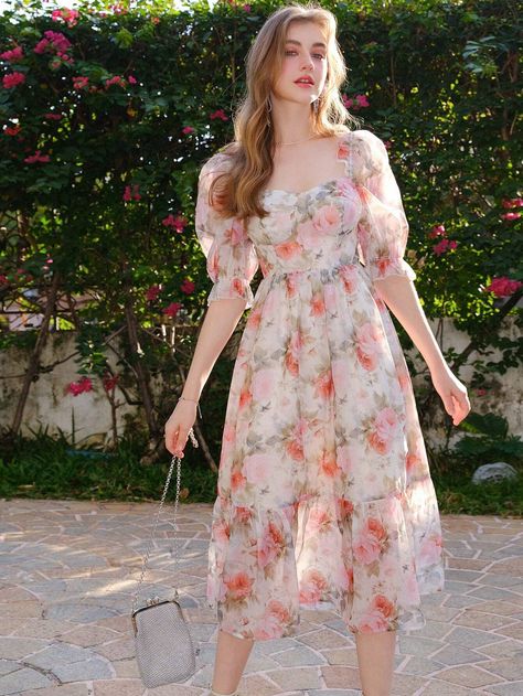 Floral Printed Puff Sleeve Waist Cinched DressI discovered amazing products on SHEIN.com, come check them out! Cinderella Fashion, Fabric Plants, Dress With Flowers, Long Winter Coats, Long Coats, Rose Bonbon, Flowers Summer, Guys Clothing Styles, Style Winter