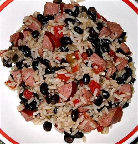 Black Beans And Rice Recipe, Sausage And Rice, Sausage Rice, Cuban Black Beans, Beans And Sausage, Black Beans And Rice, Sausage Dishes, Scrumptious Food, Beans And Rice