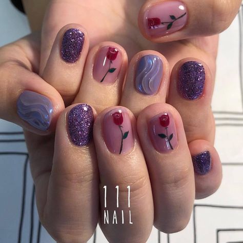 Iconic Nails, Tiny Accessories, Nails 2025, Hello Nails, Pretty Gel Nails, Nail Art Designs Videos, Soft Nails, Round Nails, Kawaii Nails