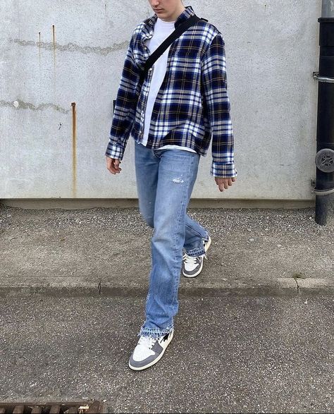 Blue Checkered Shirt Outfit Men, Light Blue Flannel Outfits Men, Flanel Outfit Mens, Monsoon Fits, Mens Flannel Shirt Outfit, Flannel Men Outfit, Checkered Jacket Outfit, Red Flannel Outfit Men, Blue Flannel Outfits Men