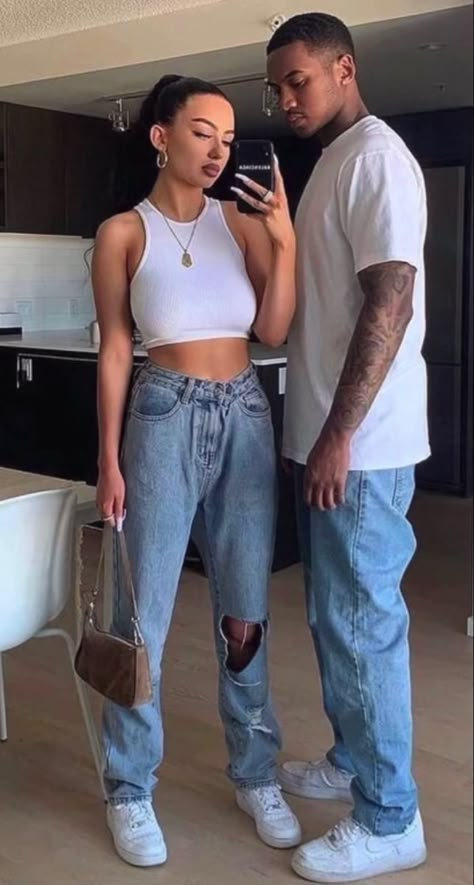 Aesthetic Couple Fits, Couple Outfits Streetwear, Couple Goal Outfits, Couple Streetwear, Streetwear Couple, Couple Outfit Ideas, Matching Fits, Couple Matching Outfits, Couples Outfits