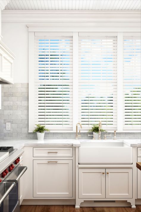 Cleaning wood blinds