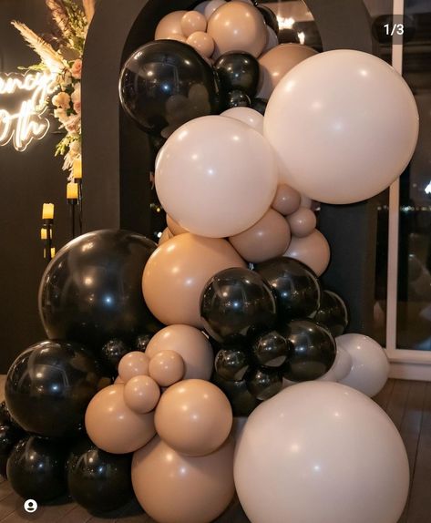 Black White Tan Balloon Garland, Black And Champagne Balloons, Cream And Black Party Decor, Brown Baby Shower Ideas, Black Party Decorations, Balloons Galore, 64th Birthday, 21st Bday Ideas, Company Christmas Party