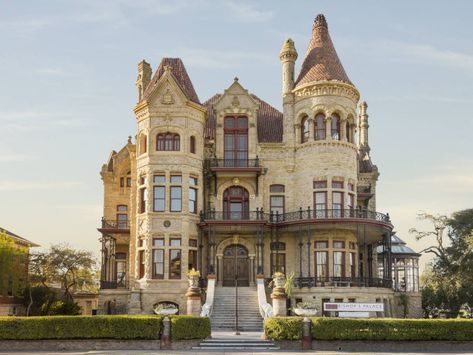 Bishop's Palace | Visit Galveston Texas Mansions, American Castles, Victorian Style House, Castle Mansion, Texas Towns, Galveston Island, Galveston Texas, Historic Mansion, Coastal Cities