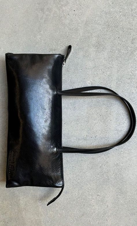 Prada Vintage Bag, Vintage Prada Bag, Designer Aesthetics, Aesthetic Edgy, Minimalistic Aesthetic, Shoes Aesthetic, Prada Fashion, Vintage Prada, Miu Miu Bag