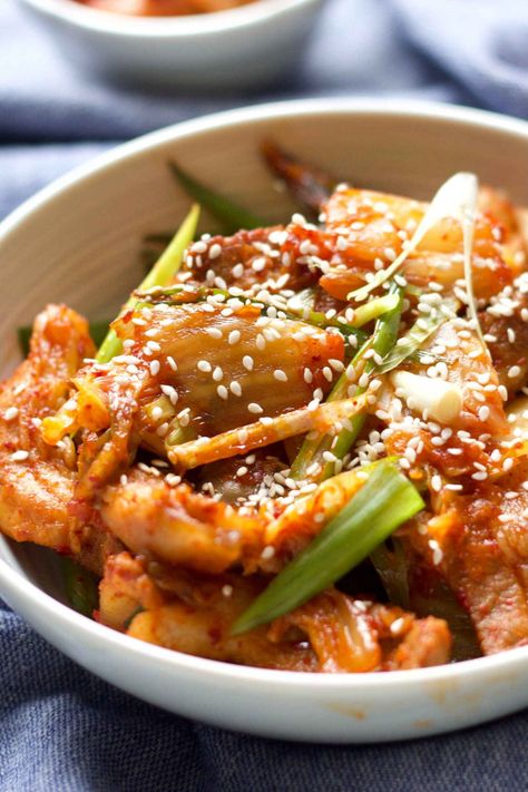 Kimchi Pork Stir Fry, Recipes With Kimchi Dishes, Pork Belly Stir Fry Recipes, Kimchee Soup, Kimchi Stir Fry, Dinner Under 30 Minutes, Stir Fry Pork Belly, Kimchi Pork, Stir Fry Kimchi