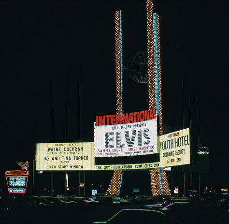 International Hotel marquee - 1969 Elvis Presley Las Vegas, Sofia Coppola Movies, Elvis Wallpaper, Elvis Presley Concerts, Elvis And Me, King Elvis Presley, Vintage Las Vegas, Ike And Tina Turner, Snap Out Of It