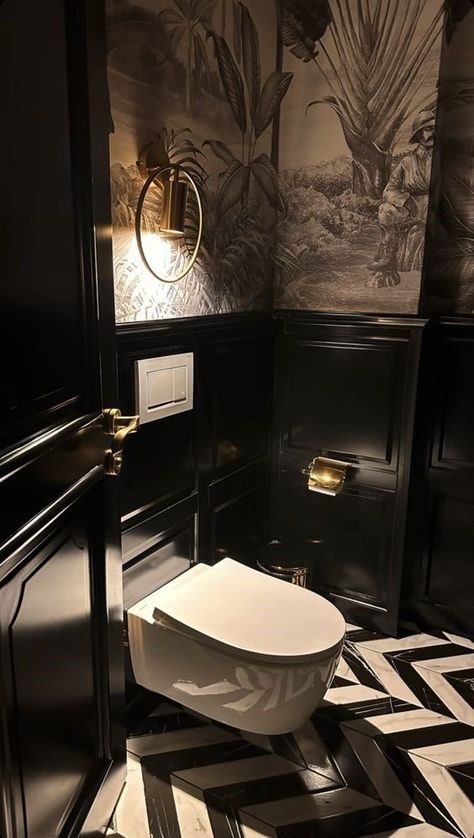 All Black Bathroom Ideas, Dark Bathroom Paint, Speakeasy Bathroom, Dark Bathroom Vanity, Dark Bathroom Aesthetic, Moody Bathroom Design, Dark Bathroom Decor, Moody Bathroom Ideas, Bathroom Ideas Dark