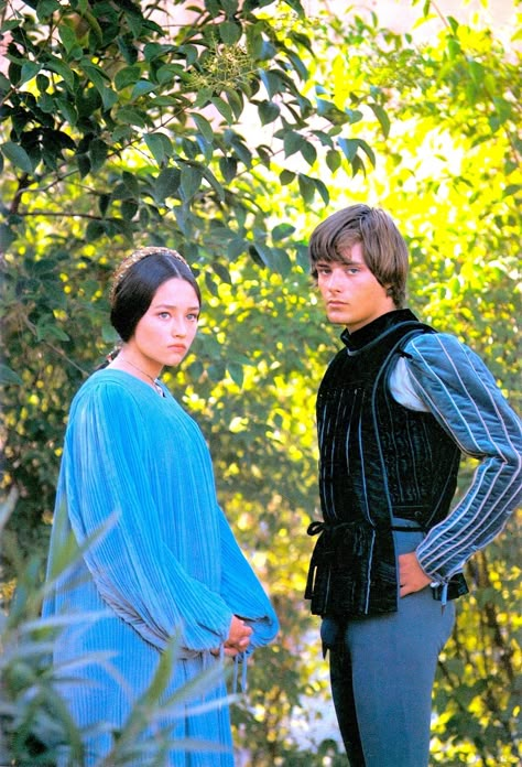 ROMEO & JULIET (1968) Dir. Franco Zeffirelli's masterpiece. Starring… Olivia Hussey And Leonard Whiting, Olivia Hussey And Leonard, Film Romeo And Juliet, Romeo And Juliet Costumes, Zeffirelli Romeo And Juliet, Juliet 1968, 70’s Hair, Leonard Whiting, Juliet Capulet