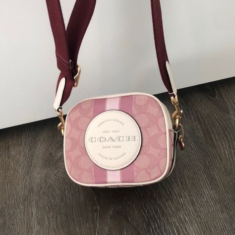 Coach bag Valentine’s Day collection Pink Travel Bag, Valentines Day Collection, Pink Travel, Coach New York, Bags Coach, Coach Bag, Michael Kors Jet Set, Coach Handbags, Coach Bags