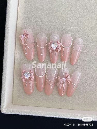 Band Nails, Unique Nail Art, Hippie Nails, Hello Nails, Gel Nails Diy, Nail Box, Girly Acrylic Nails, Pretty Gel Nails, Really Cute Nails