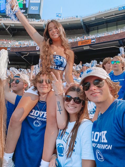 Pen State Aesthetic, Penn State Sorority, Penn Aesthetic, Penn University Aesthetic, Penn State White Out Outfit, Penn State Tailgate Outfit, Penn State Outfits, Penn State Party, Penn State Aesthetic Dorm