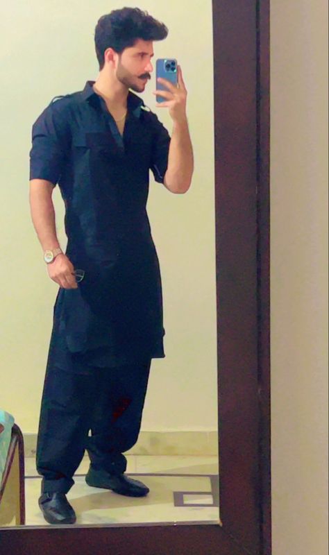 Black pathani kurta pajama Black Pathani For Men Pakistani, Black Pathani For Men, Black Kurta Pajama Men, Black Kurta Men, Pathani Kurta For Men, Black Pathani, Pathani Kurta Pajama, Traditional Indian Mens Clothing, Baby Ninja