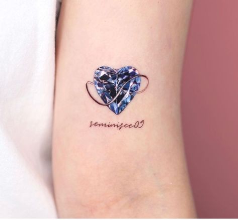 Blue Gem Tattoo, Alexandrite Tattoo, Diamond Tattoos For Women, Jewel Tattoos For Women, Heart Diamond Tattoo Design, Sapphire Tattoo, Birthstone Tattoo Ideas, Crystal Heart Tattoo, Heart Jewel Tattoo