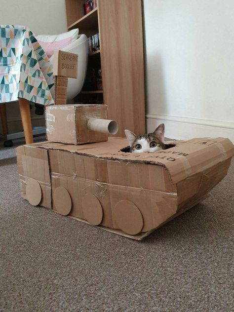 Cat House Diy Cardboard, Katt Diy, Kat Diy, Chat Diy, Cardboard Cat House, Cat Castle, Diy Cat Tree, Cat House Diy, Cats Diy Projects