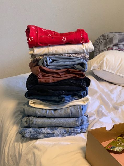 Fold Clothes Aesthetic, Clean Folded Laundry Aesthetic, Folding Laundry Aesthetic, Folding Clothes Aesthetic, Folded Laundry Aesthetic, Folded Clothes Aesthetic, Doing Laundry Aesthetic, Stack Of Clothes, Folded Laundry