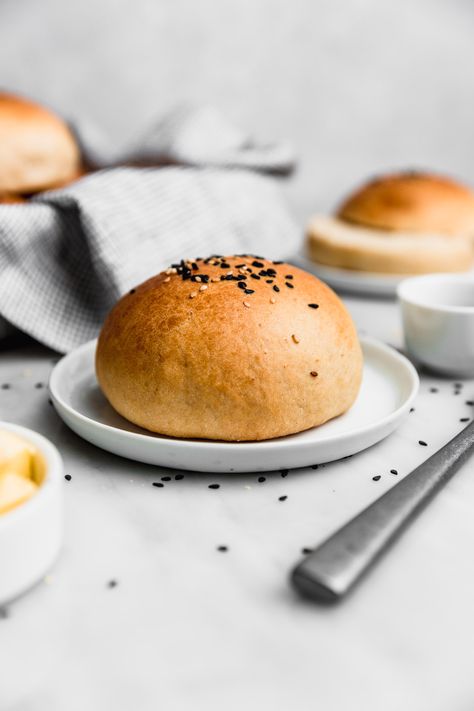 Soft and buttery Brioche Buns | Cravings Journal Bread Photo, Brioche Recipe, Brioche Buns, Bakery Bread, Mexican Food Recipes Authentic, Instant Yeast, So Delicious, Bagels, Food Design