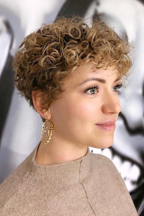 50 Hairstyles For Curly Hair For A Cute Look | LoveHairStyles.com Pixie Cut Curly Hair, Short Permed Hair, Short Curly Hairstyles For Women, Curly Pixie Hairstyles, Short Curly Pixie, Curly Pixie Haircuts, Curly Hair Photos, Short Curly Haircuts, Haircuts For Curly Hair