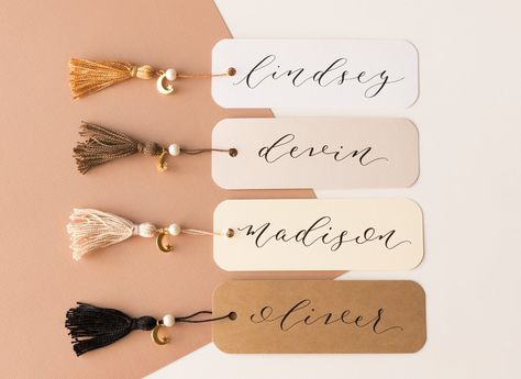 22 Cute Bookmarks That'll Actually Make You Want to Stop Reading For a Bit Idee Cricut, Creative Bookmarks, Tassel Bookmark, Projets Cricut, Custom Bookmarks, Personalized Bookmarks, Cute Bookmarks, Diy Bookmarks, Personalized Gifts For Mom