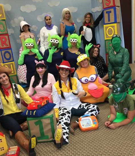 Toy Story group Halloween costumes! Office Halloween Group Costumes, Halloween Costumes Group Teachers, Group Costumes Ideas For Work, Group Work Costumes Halloween, Toystory Halloween Costume, Toy Story 4 Costumes, Halloween Costumes Group Work, Halloween Toy Story Costumes, Halloween Themed Costumes