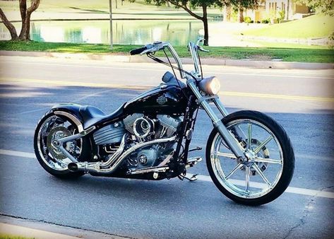 Harley Rocker, Мотоциклы Harley Davidson, Moto Logo, Harley Davidson Chopper, Custom Choppers, Harley Davidson Street Glide, Born Free, Harley Bikes, Street Bob