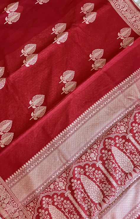 Wholesale and bulk purchasing available for GST registered shop owners! Send us your shop card and begin today. Contact us at 9990344277 or 9990744277 Traditional Brocade Saree With Motifs, Brocade Saree With Motifs, Brocade Fabric Saree With Motifs, Jacquard Saree, Intricate Embroidery Brocade Fabric Saree, Brocade Saree With Woven Motifs, Kasavu Saree, Blue Silk Saree, Banarsi Saree