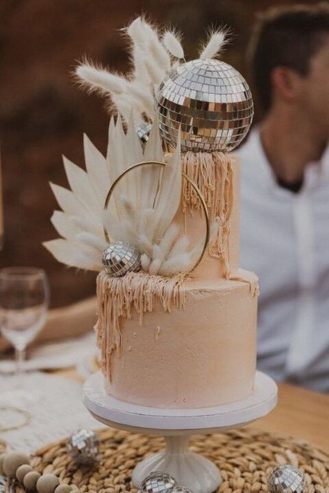 Jan 7, 2022 - Disco balls are great for giving your wedding a party feel, and you may use them at the wedding in many ways, check out how to do that in our roundup! Disco Ball Wedding Cake, Disco Ball Wedding, Disco Cake, Disco Birthday Party, Disco Party Decorations, Disco Theme, Ball Wedding, Retro Wedding, Disco Balls