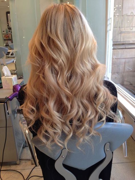 Glamorous wavey curls achieved in the salon using the new ghd eclipse styler. Lose Waves Hair, Lose Curls Long Hair, Wavey Curls, Ghd Curls, Curls Long Hair, Cute Hairstyles With Curls, Prom Hair And Makeup, Curled Blonde Hair, Year 12 Formal