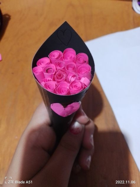 Mini Ramos, Easy Paper Crafts Diy, Easy Paper Crafts, Paper Crafts Diy, Paper Flowers, Paper Crafts, Marvel, Quick Saves