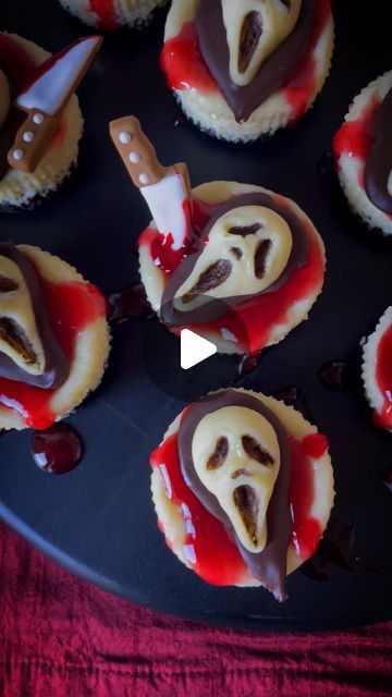 Horror Villians, Halloween Party Planning, Newest Horror Movies, Spooky Food, Halloween Baking, Horror Movie Characters, Halloween Desserts, Movie Character, Cheesecake Recipe