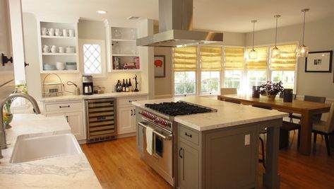 Range In Kitchen Island, Island Ideas With Stove, Kitchen Island Ideas With Stove, Kitchen Island Range, Island With Stove, Kitchen Island With Stove, Mobile Kitchen Island, Kitchen Island On Wheels, Lake House Kitchen