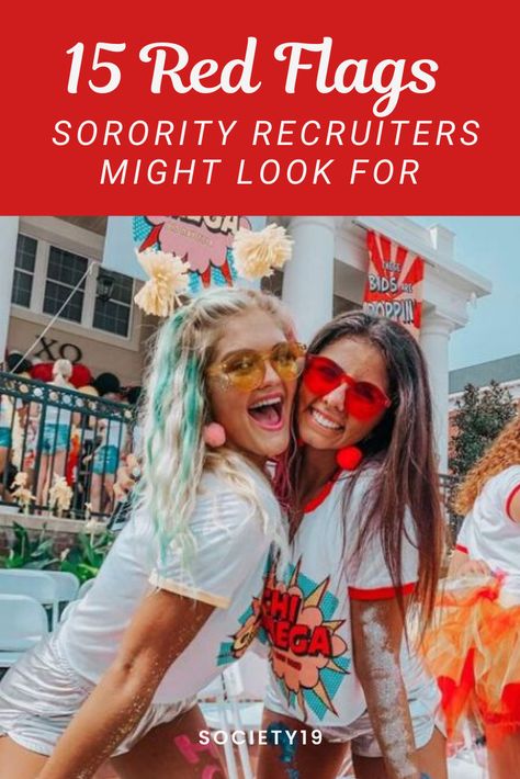 15 Red Flags Sorority Recruiters Might Look For - Society19 College Sorority Outfits, Sorority Recruitment Outfits Rush Week, Sorority Recruitment Tips, Canvas Sorority, Sorority Rush Week, College Freshman Advice, Sorority Rush Outfits, College Necessities, Recruitment Sorority