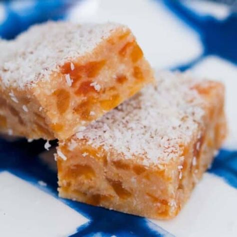 Apricot Slice, Coconut Squares, No Bake Slices, Valentines Recipes Desserts, Coconut Slice, Low Carb Cheesecake, Valentine Desserts, Slices Recipes, No Bake Bars