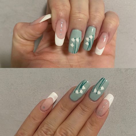 Spring snowdrop flowers nail art Snow Drop Nail Art, Snow Drop Nails, Snowdrop Nail Art, Snowdrop Nails, Nail Art Vert, Grad Nails, Snowdrop Flowers, Snowdrop Flower, Nails Flower