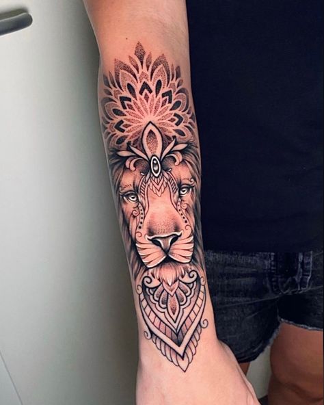 Lion Tattoo Mandala, Mandala Lion Tattoo, Mandala Tattoos For Women, Dotwork Tattoo Mandala, Lion Mandala, Wolf Tattoos Men, Tattoo Mandala, Tattoo Feminina, Wolf Tattoos