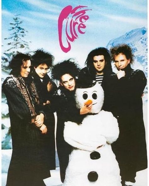 80s Goth, Goth Music, Punk Poster, Tim Burton Films, Holiday Music, Holiday Poster, Robert Smith, Gothic Rock, Portrait Poster