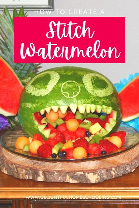 Stitch Watermelon, Lilo Stitch Party, Tropical Fruit Salad Recipe, Watermelon Bowl, Pumpkin Carving Tools, Tropical Fruit Salad, Stitch Party, Lilo Und Stitch, Menu Recipes