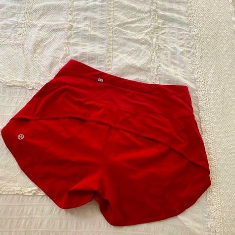 Red Speed Ups Lululemon, Lulu Lemon Speed Up Shorts, Speed Ups Outfit, Red Lululemon Shorts Outfit, Speed Ups Lululemon, Red Lululemon Shorts, Lululemon Shorts Outfit, Lululemon Wishlist, Womens Swim Shorts