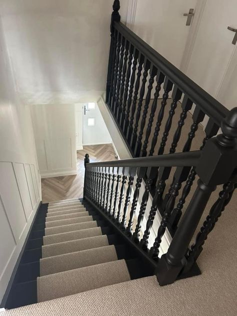 Panelled Staircase With Handrail, Dark Banister White Spindles, Dark Grey Staircase Painted, Black Victorian Staircase, Hallway Black Banister, Navy Banister, Dark Painted Staircase, Black Bannister Ideas, Black Stair Banister