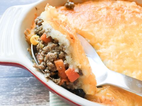 Dr. Rachel's Favorite Low-FODMAP Shepherd's Pie; Gluten-free | Rachel Pauls Food Gluten Free Salmon Recipes, Beef Cottage Pie, Shepherd Pie, Gluten Free Salmon, Alfredo Sauce Recipe Easy, Low Fodmap Diet Recipes, Shepards Pie, Fodmap Diet Recipes, Ibs Recipes