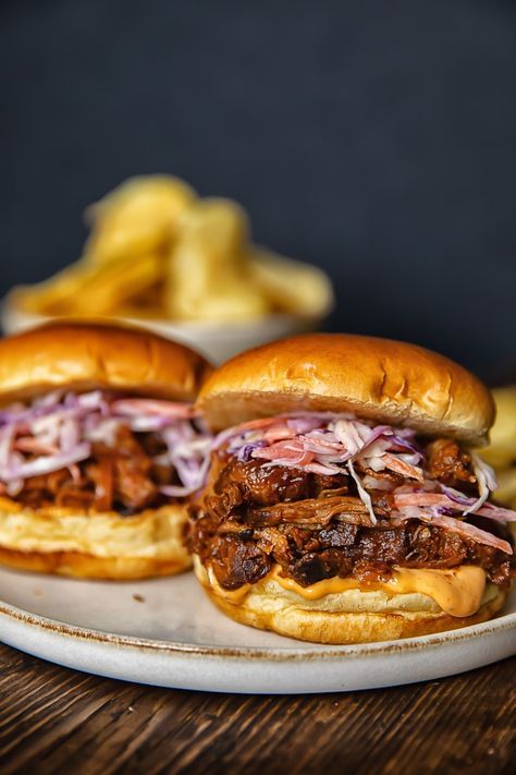 Barbeque Pulled Pork, Pulled Pork Tenderloin, Pulled Pork Sauce, Best Pulled Pork, Pork Sandwich Recipes, Bbq Pulled Pork Sandwiches, Barbecue Pulled Pork, Pulled Pork Sandwiches, Sandwhich Recipes