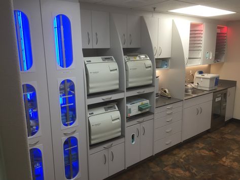 Dental Office Sterilization Room, Sterilization Room Dental, Sterilization Room, Orthodontics Office, Dental Operatory, Dental Sterilization, Orthodontic Office Design, Hospital Floor Plan, Office Design Concepts